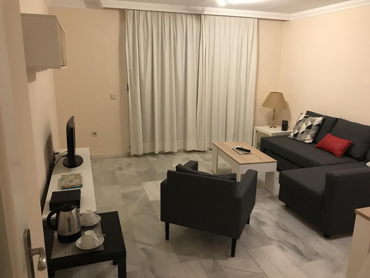 Apartamento Los Nidos Torremolinos Exterior photo